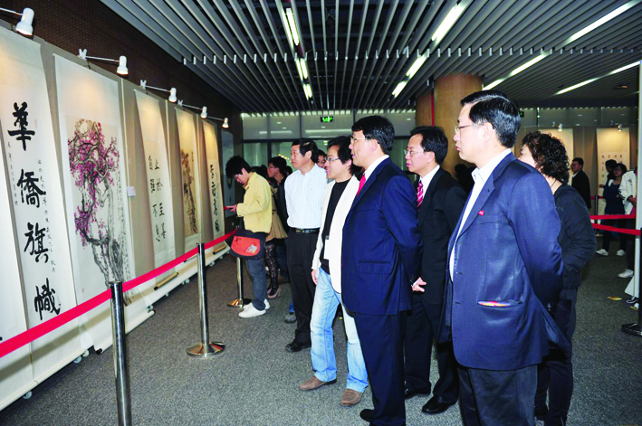 2011-06-20名家书画珍品展